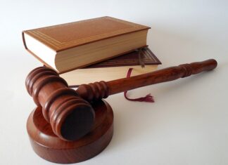 Czy w artykule muszą być akapity? Czy w artykule muszą być akapity?