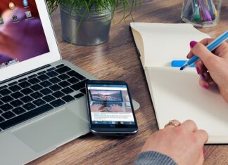 Co pracodawca musi zapewnić pracownikowi do pracy zdalnej?